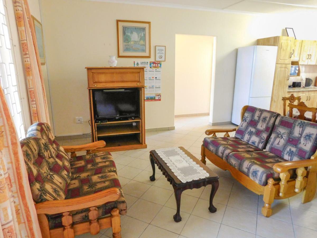 Mama Mia Cottages Oslo Beach Port Shepstone Dış mekan fotoğraf