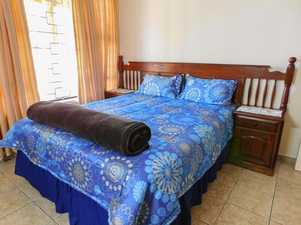 Mama Mia Cottages Oslo Beach Port Shepstone Dış mekan fotoğraf